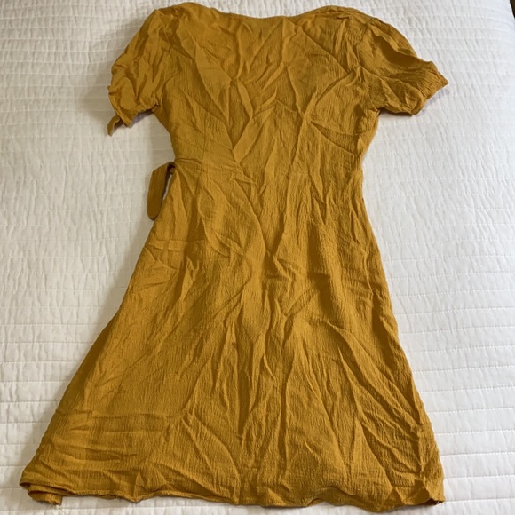 Lulus Dresses (5) - Picture 6 of 10